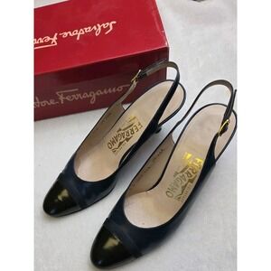 Salvatore Ferragamo Navy Calf Patent Leather Sling Back Perenne Pumps Sz 7.5 AAA